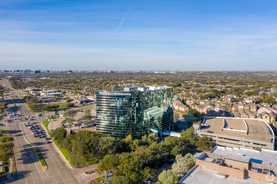 18111 Preston Rd, Dallas, TX for lease - Building Photo - Image 3 of 14