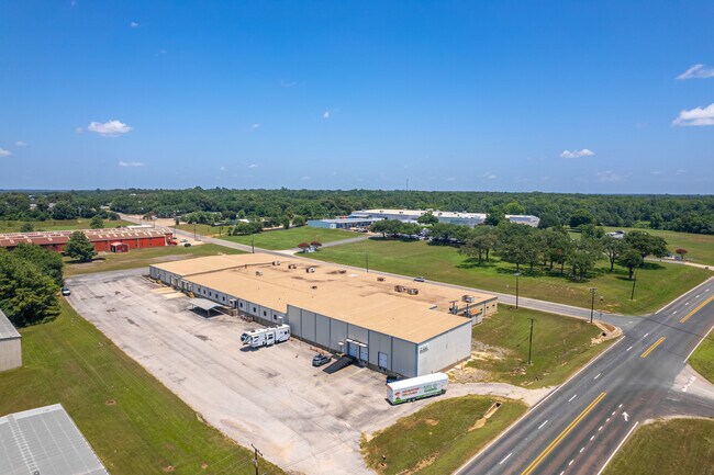 More details for 1411 Flat Creek Rd, Athens, TX - Industrial for Lease