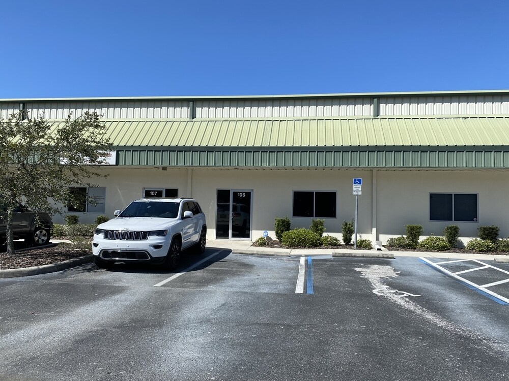 3240 59th Dr E, Bradenton, FL for sale Building Photo- Image 1 of 1