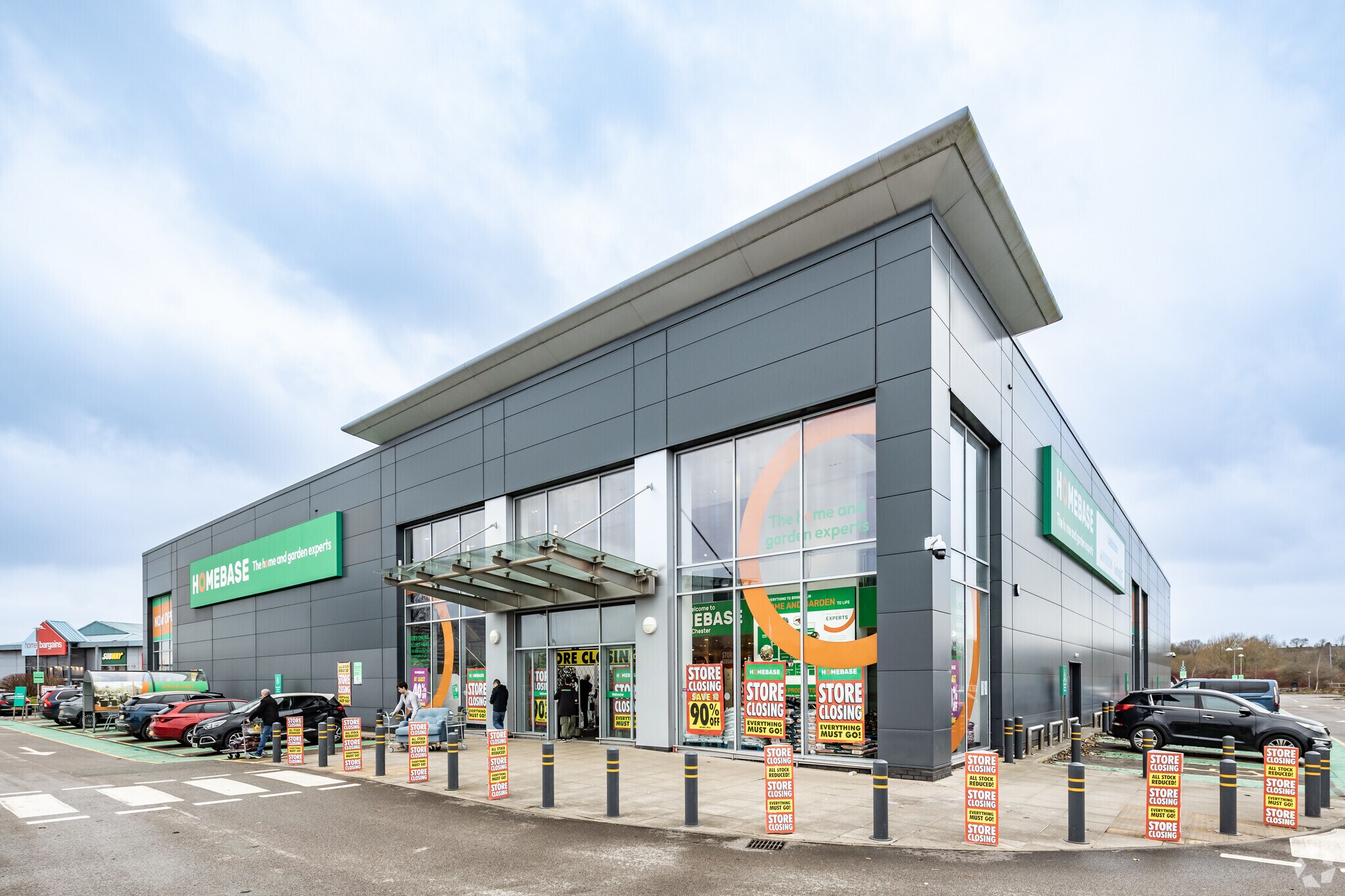 3 Greyhound Retail Park, Chester for sale Primary Photo- Image 1 of 1
