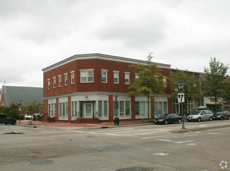 500 Washington St, Portsmouth, VA for lease - Building Photo - Image 2 of 3