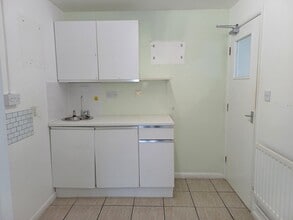 Charter Ct, Corby for lease Interior Photo- Image 2 of 3