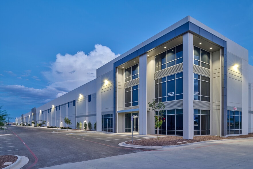 Joe Battle, El Paso, TX for lease - Building Photo - Image 3 of 3