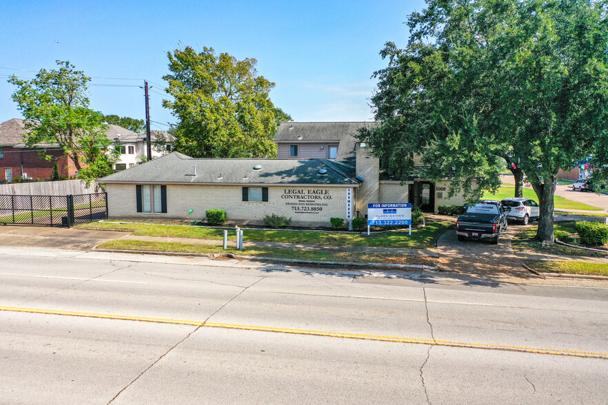 5008 Locust St, Bellaire, TX for sale - Primary Photo - Image 2 of 10