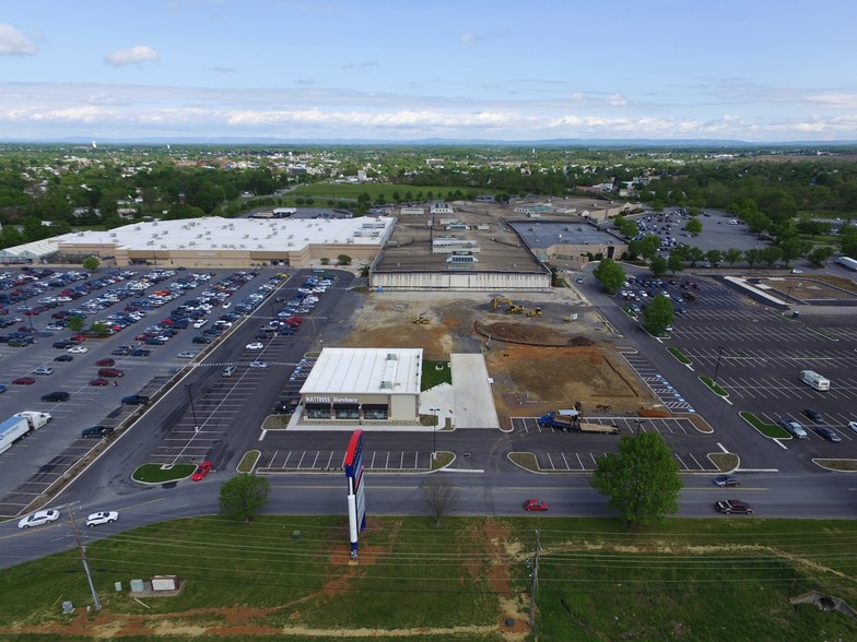 800 Foxcroft Ave, Martinsburg, WV for lease - Aerial - Image 2 of 10