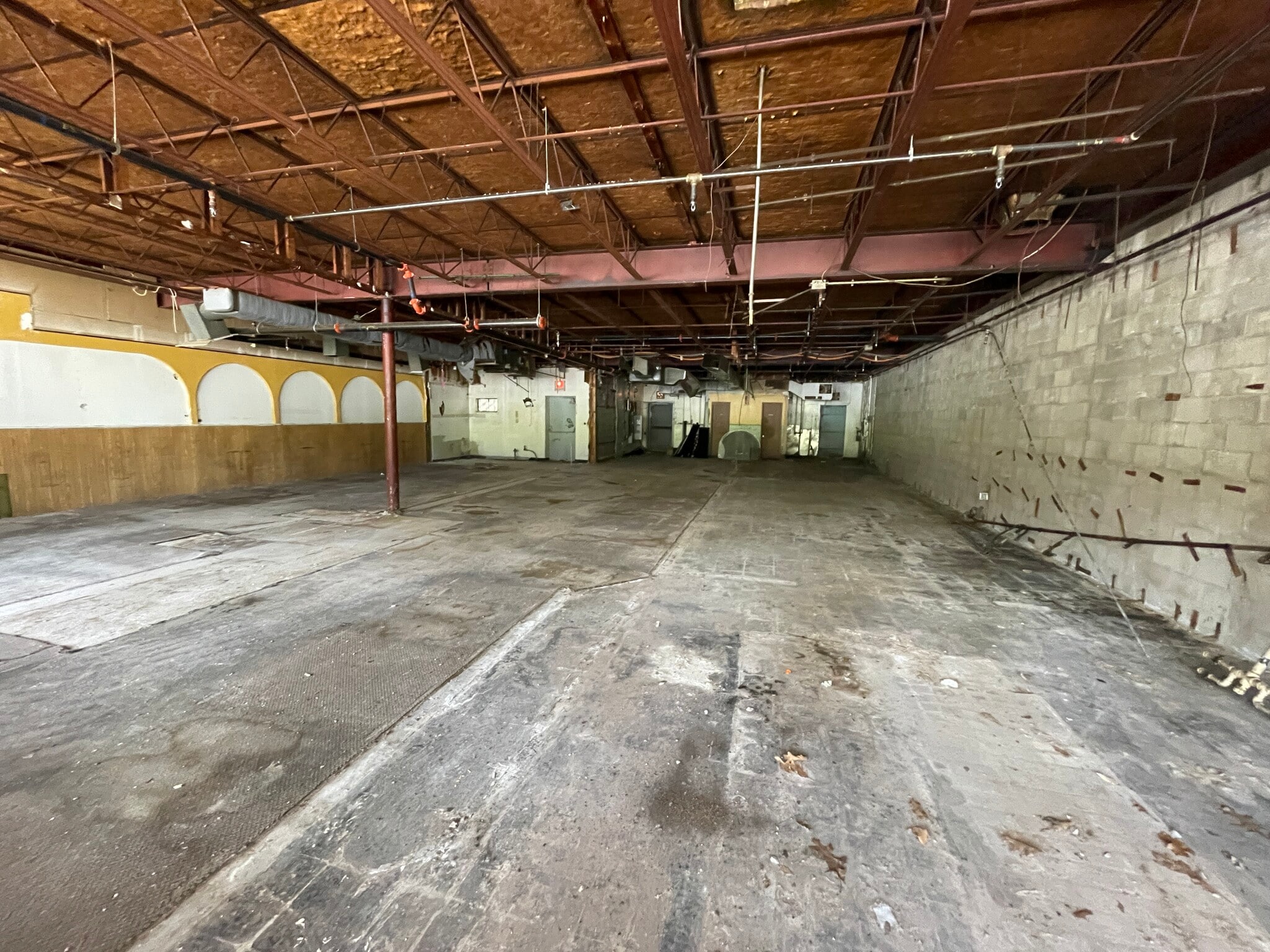 1145-1167 N Colony Rd, Wallingford, CT for lease Interior Photo- Image 1 of 2