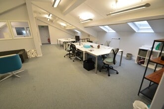 Queen St, Barnstaple for lease Interior Photo- Image 2 of 9