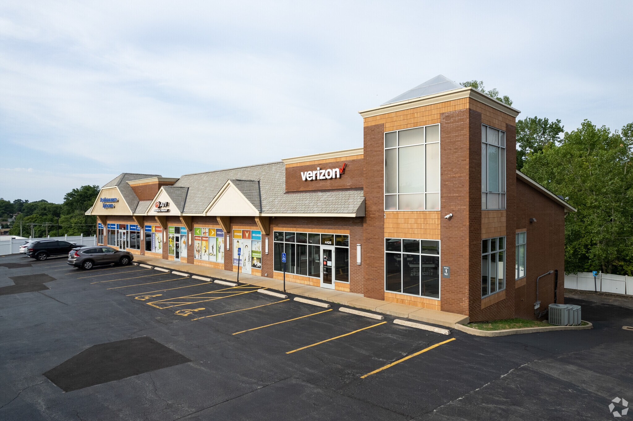 4412-4430 Telegraph Rd, Saint Louis, MO for lease Primary Photo- Image 1 of 7