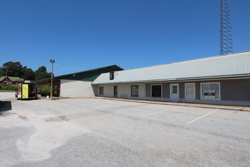 13435 E Wade Hampton Blvd, Greer, SC for lease - Building Photo - Image 3 of 16