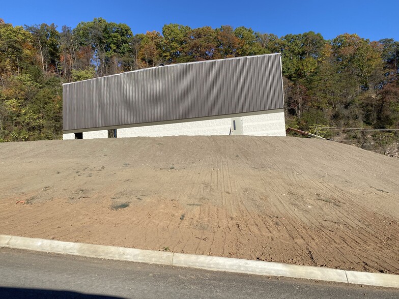 2501 Prime way, Knoxville, TN for lease - Building Photo - Image 3 of 4