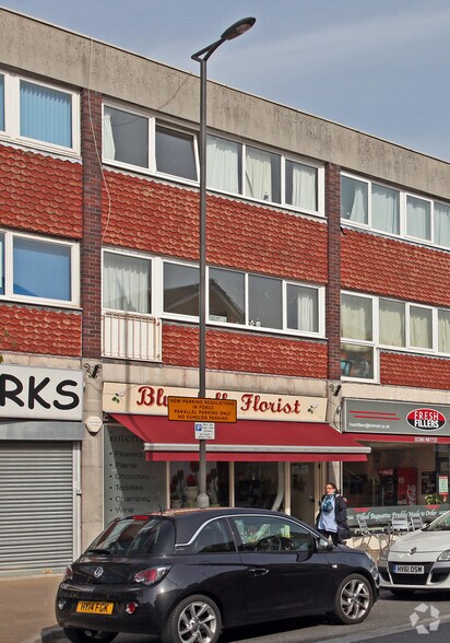 12A Water Ln, Totton for sale - Primary Photo - Image 1 of 1