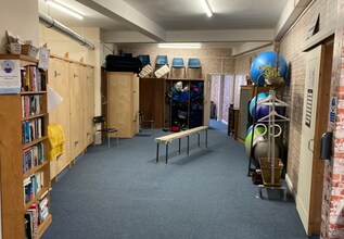 13 Derby Rd, Hinckley for lease Interior Photo- Image 2 of 3