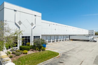 More details for 4720 Oak Fair Blvd, Tampa, FL - Industrial for Lease