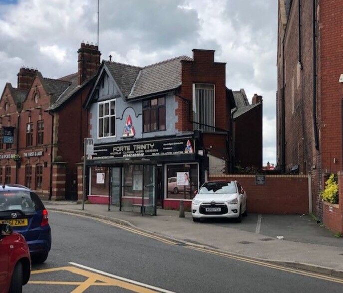 The Avenue, Leigh for sale - Primary Photo - Image 1 of 1