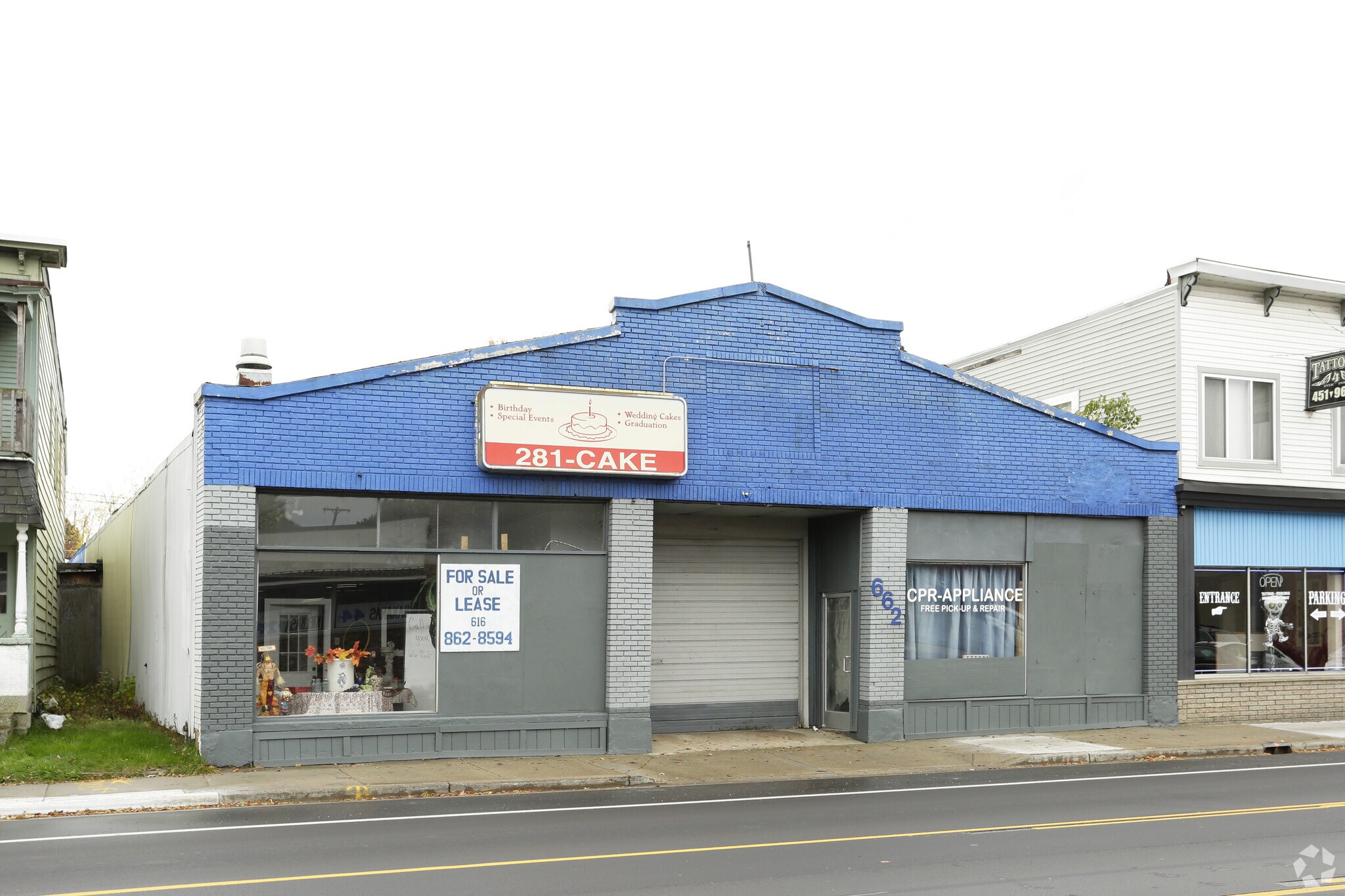 662 Leonard St NW, Grand Rapids, MI for sale Primary Photo- Image 1 of 1