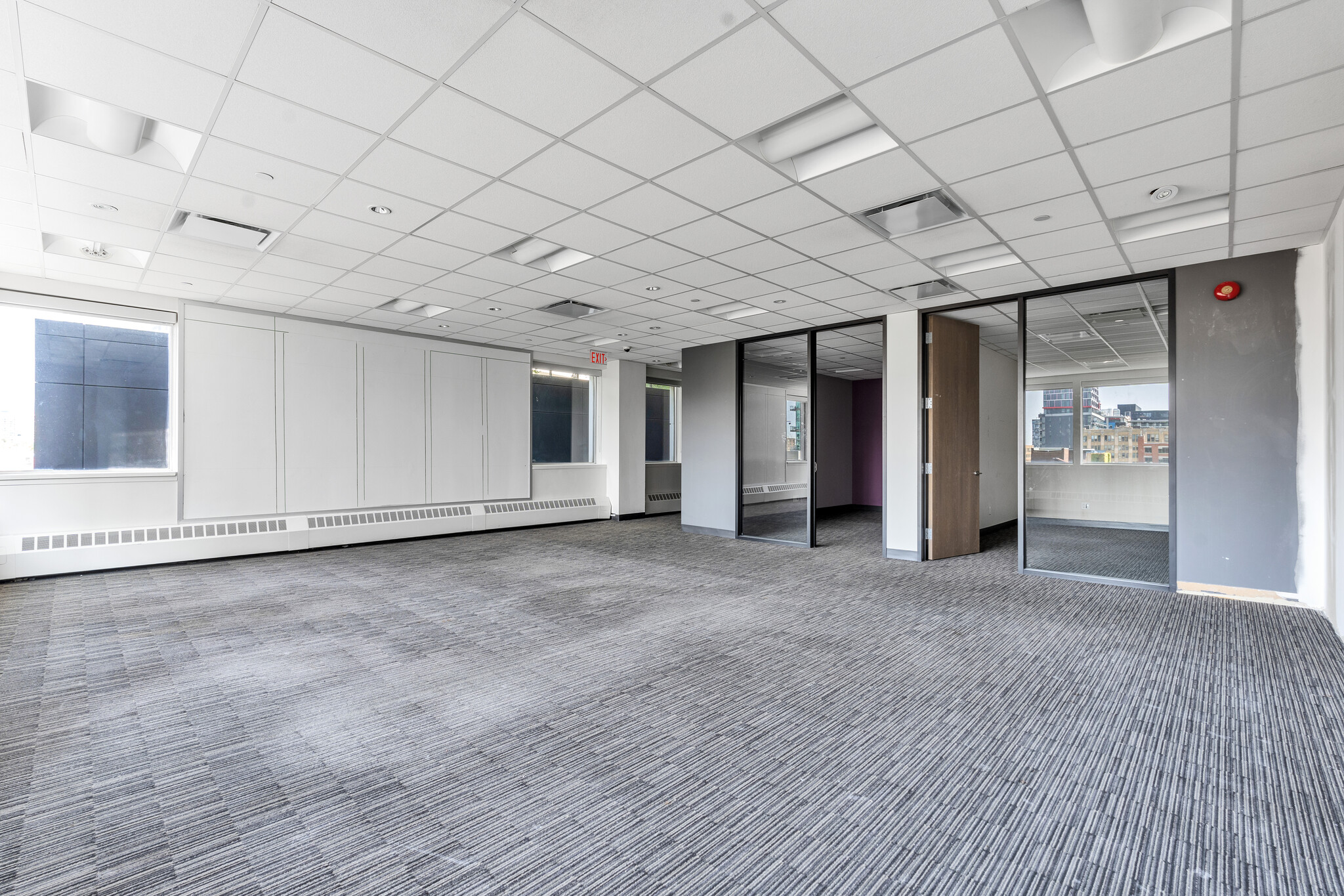 111 Peter St, Toronto, ON for lease Interior Photo- Image 1 of 5