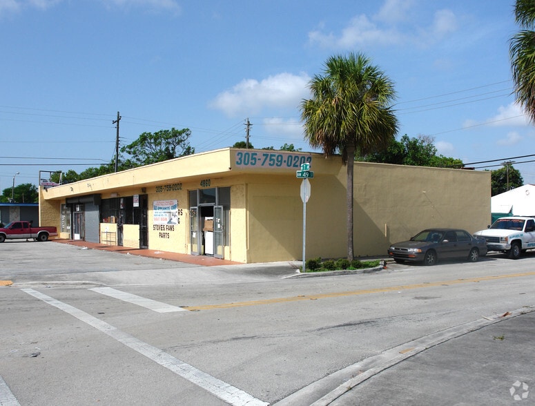 4848-4860 NW 7th Ave, Miami, FL for lease - Building Photo - Image 2 of 4