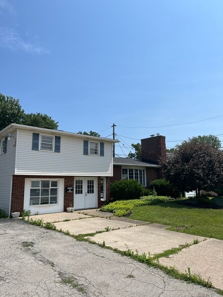 526 S Transit St, Lockport, NY for lease - Building Photo - Image 1 of 4