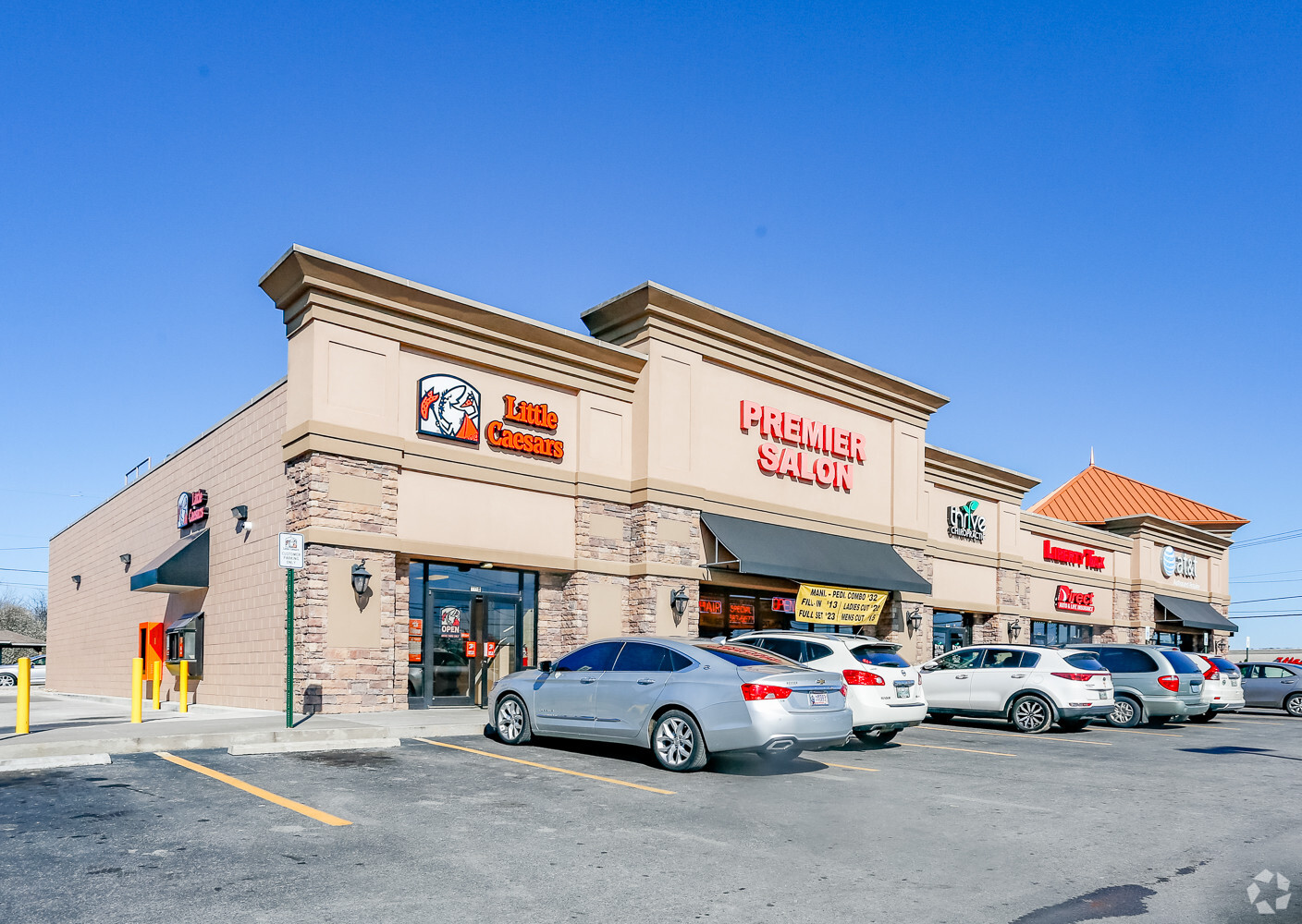 5400 Clinton Hwy, Knoxville, TN for lease Primary Photo- Image 1 of 9