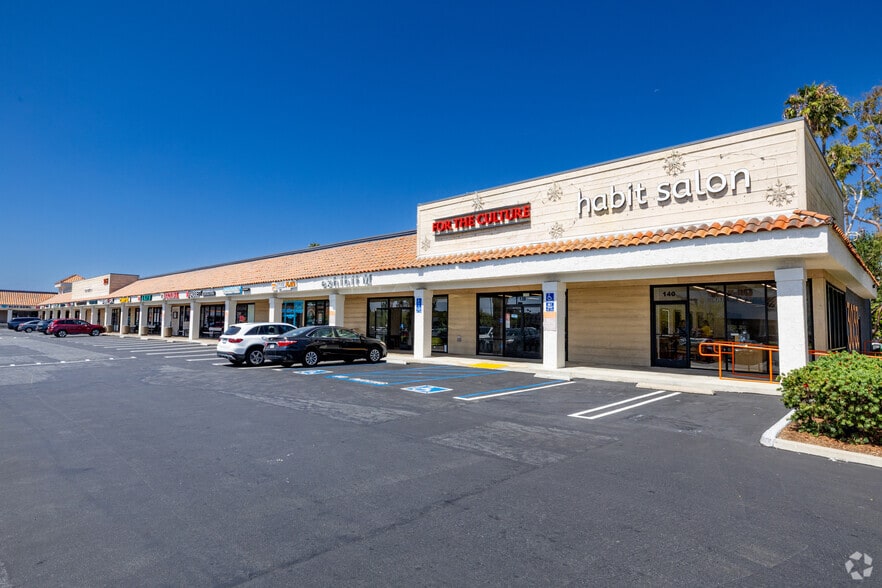 3033 Bristol St, Costa Mesa, CA for lease - Primary Photo - Image 2 of 6