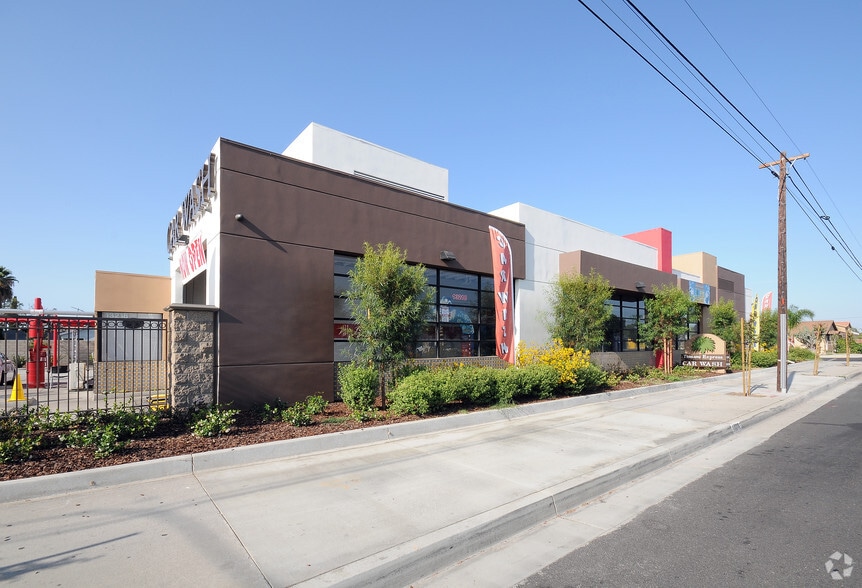 13218 Rosecrans Ave, Norwalk, CA for sale - Primary Photo - Image 1 of 3