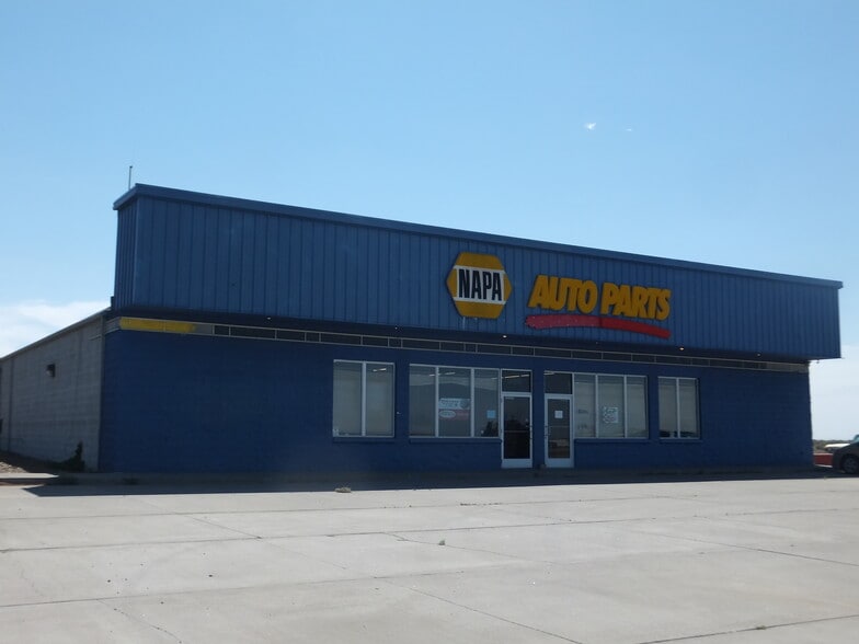 14380 Airbase Rd, Mountain Home, ID for sale - Building Photo - Image 2 of 14