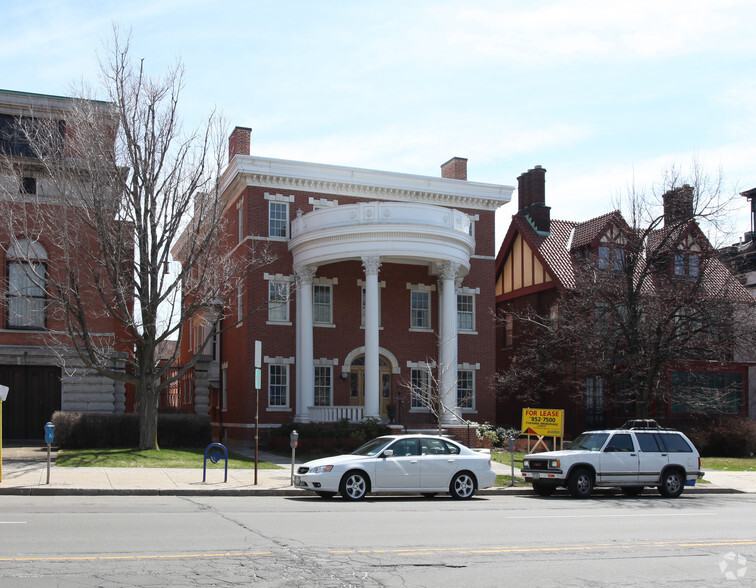 591 Delaware Ave, Buffalo, NY for sale - Primary Photo - Image 1 of 1