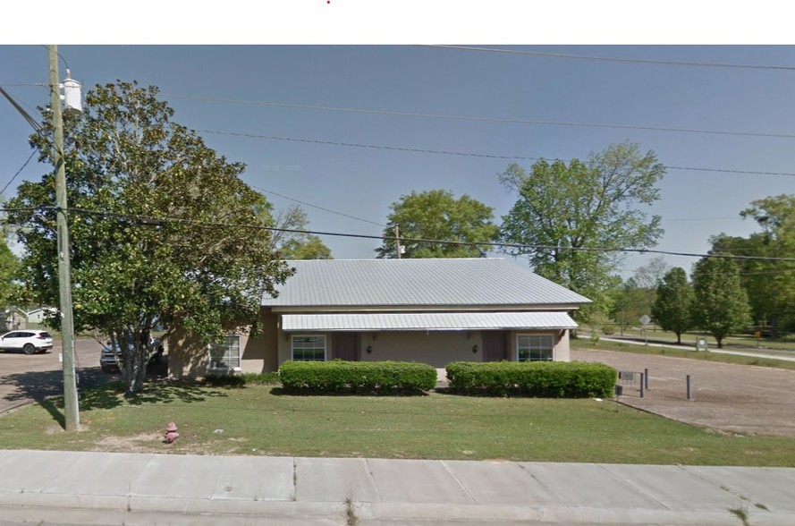 406 N Front St, Richton, MS for sale - Primary Photo - Image 1 of 1