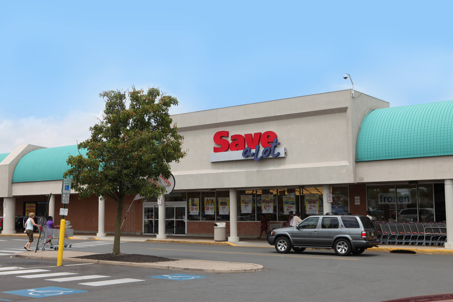 1500-1560 N Olden Avenue Ext, Ewing, NJ for lease - Building Photo - Image 1 of 8