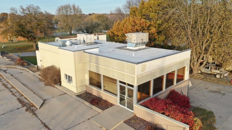 1321 S Lincoln St, Knoxville, IA for sale - Building Photo - Image 1 of 1