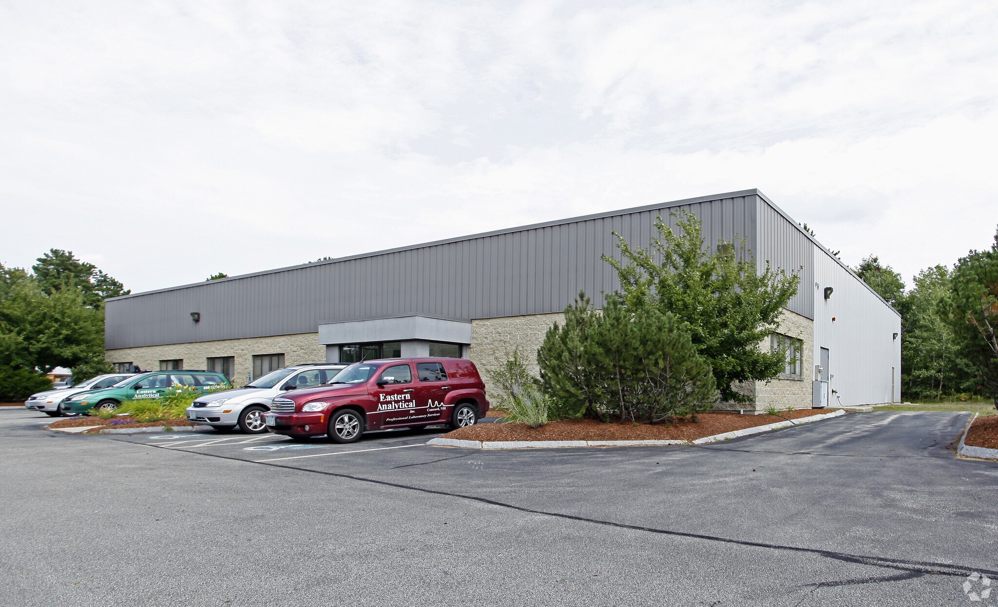 25 Chenell Dr, Concord, NH for sale Primary Photo- Image 1 of 1