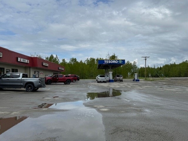 31334 Parks hwy, Willow, AK for lease Primary Photo- Image 1 of 2