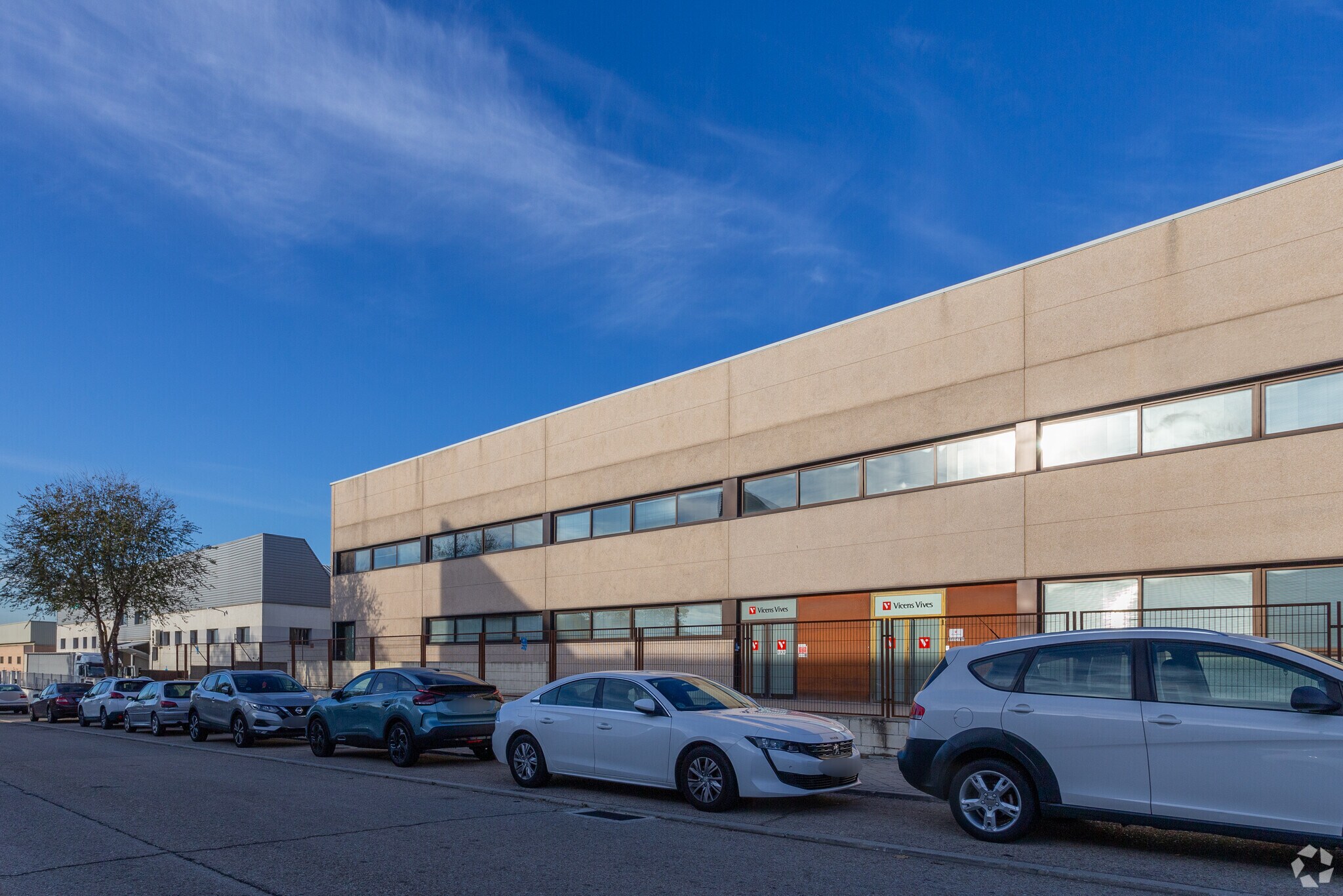 Zona industrial la Cantueña, Fuenlabrada, Madrid for sale Primary Photo- Image 1 of 1