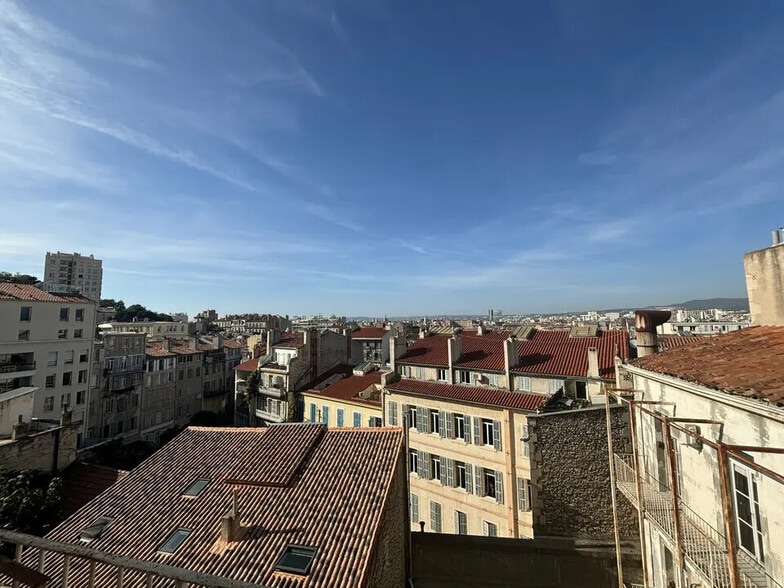 Office in Marseille for lease - Aerial - Image 1 of 2
