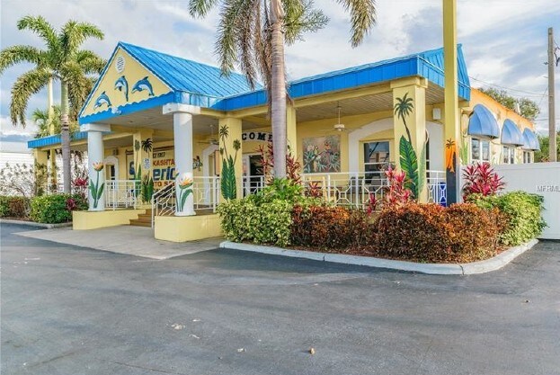 Retail in Pinellas Park, FL for sale Primary Photo- Image 1 of 1