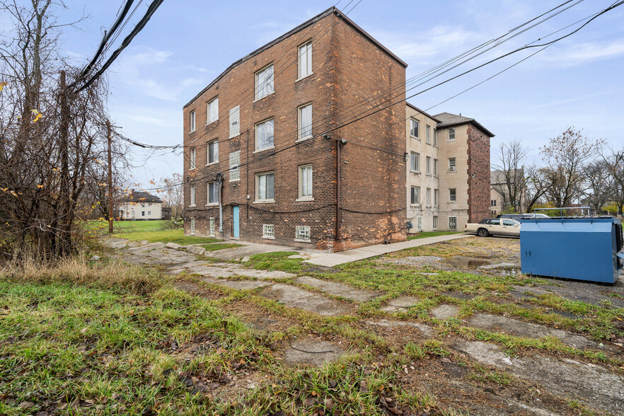 1055 Philip St, Detroit, MI for sale - Building Photo - Image 2 of 31