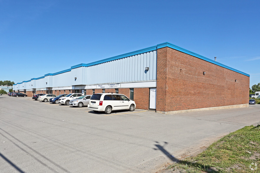 1117-1141 Newmarket St, Ottawa, ON for lease - Building Photo - Image 3 of 7