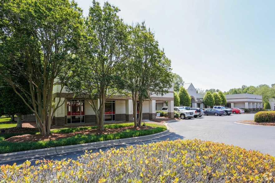 16501 Northcross Dr, Huntersville, NC 28078 - Office for Lease | LoopNet