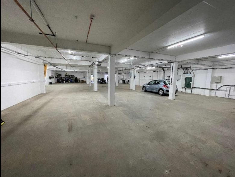 Uttoxeter Rd, Stoke On Trent for lease - Interior Photo - Image 3 of 3