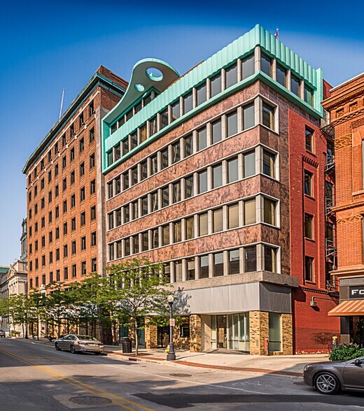 809 S Calhoun St, Fort Wayne, IN for sale - Primary Photo - Image 1 of 1