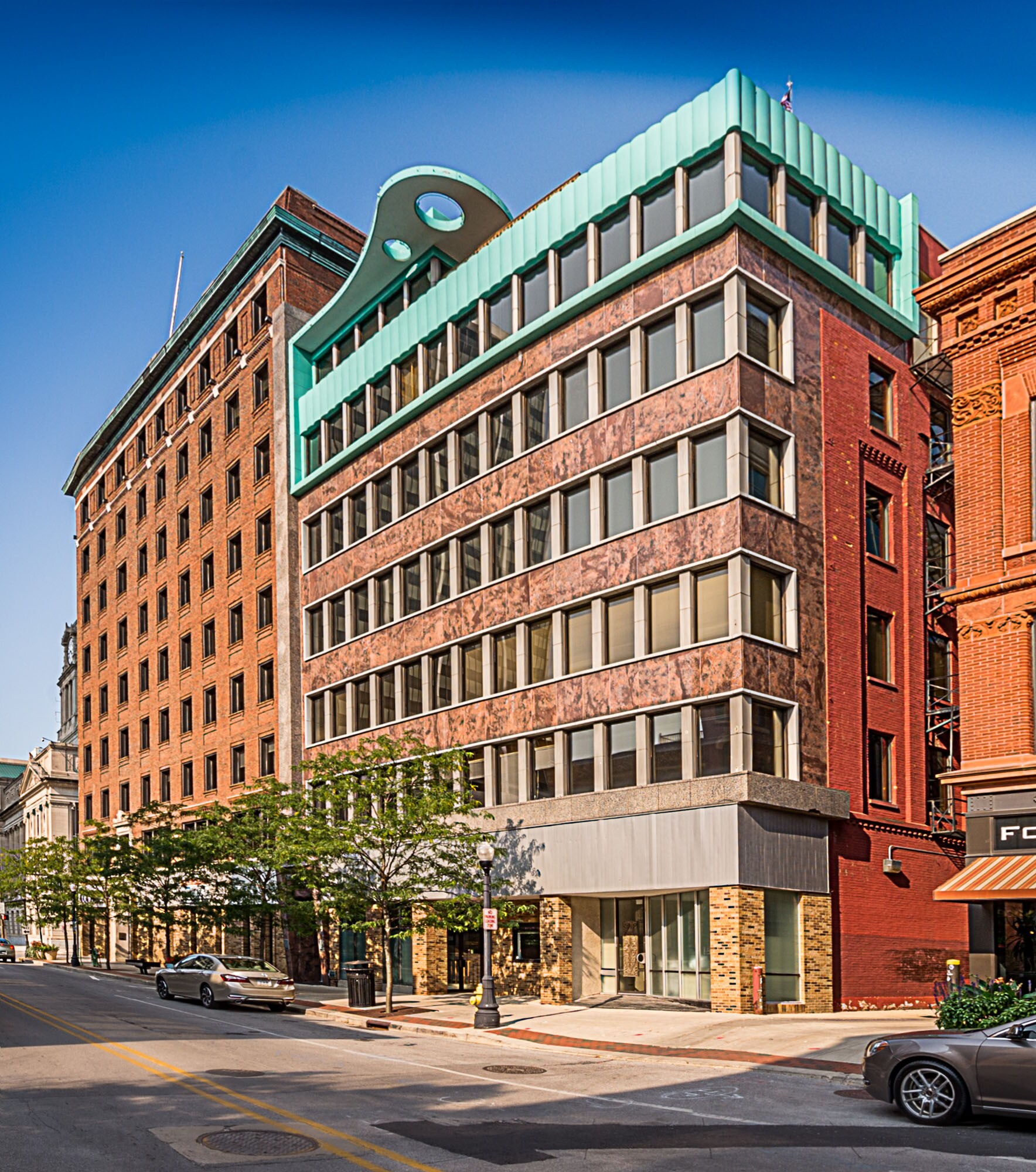 809 S Calhoun St, Fort Wayne, IN for sale Primary Photo- Image 1 of 1