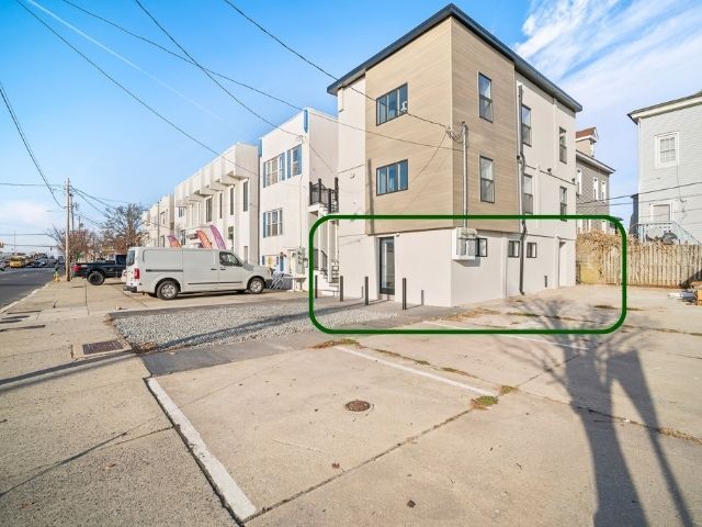 21 N Albany Ave, Atlantic City, NJ for sale Building Photo- Image 1 of 1
