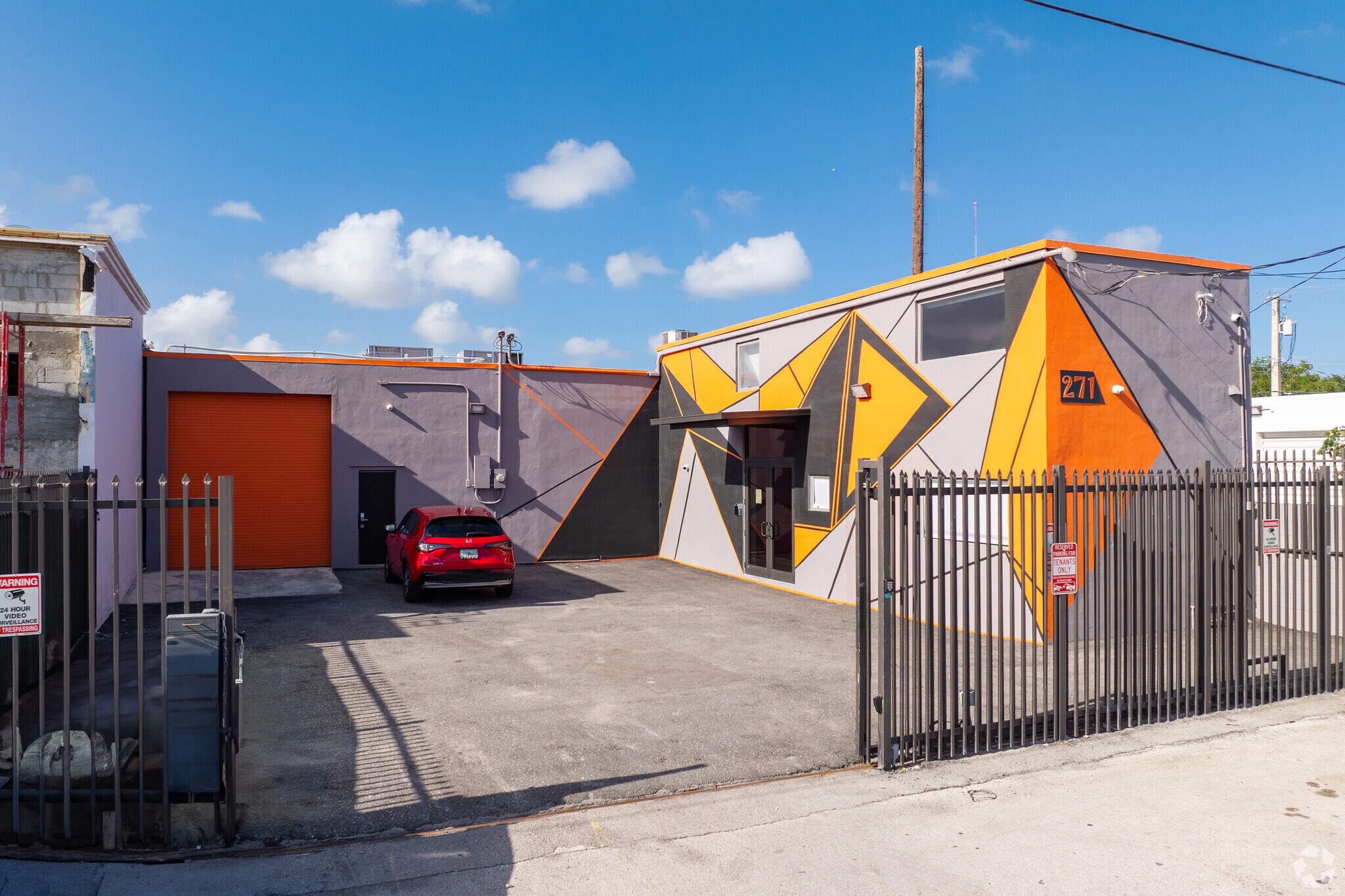 271 NE 69th St, Miami, FL for sale Primary Photo- Image 1 of 1