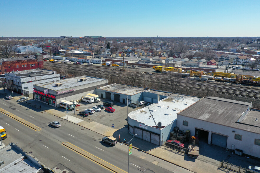 21480 Jamaica Ave, Jamaica, NY for sale - Primary Photo - Image 1 of 1