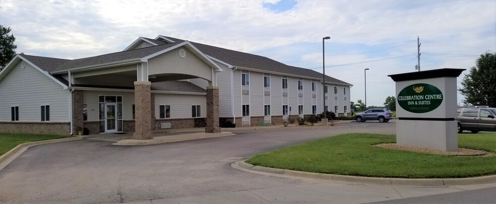 1108 E US Highway 56, Lyons, KS for sale - Building Photo - Image 1 of 1