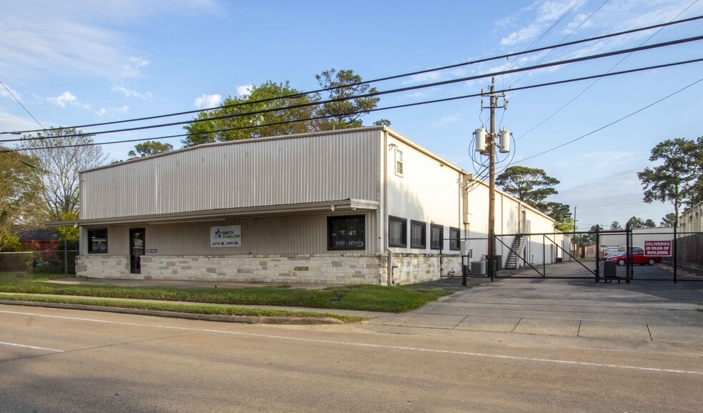 2210 W 34th St, Houston, TX for sale - Building Photo - Image 1 of 1