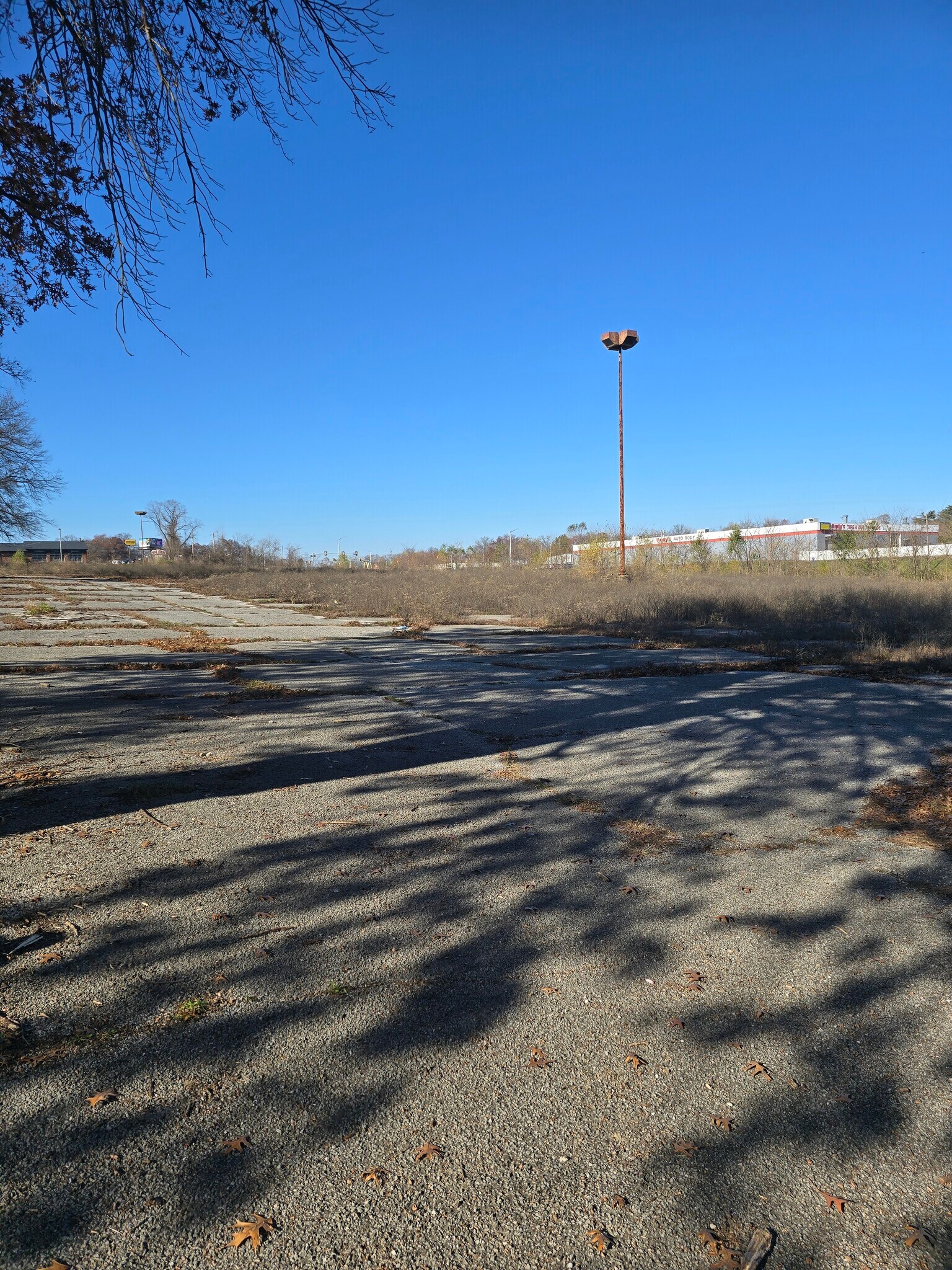 2704 Claire Ave, Alton, IL for sale Primary Photo- Image 1 of 4