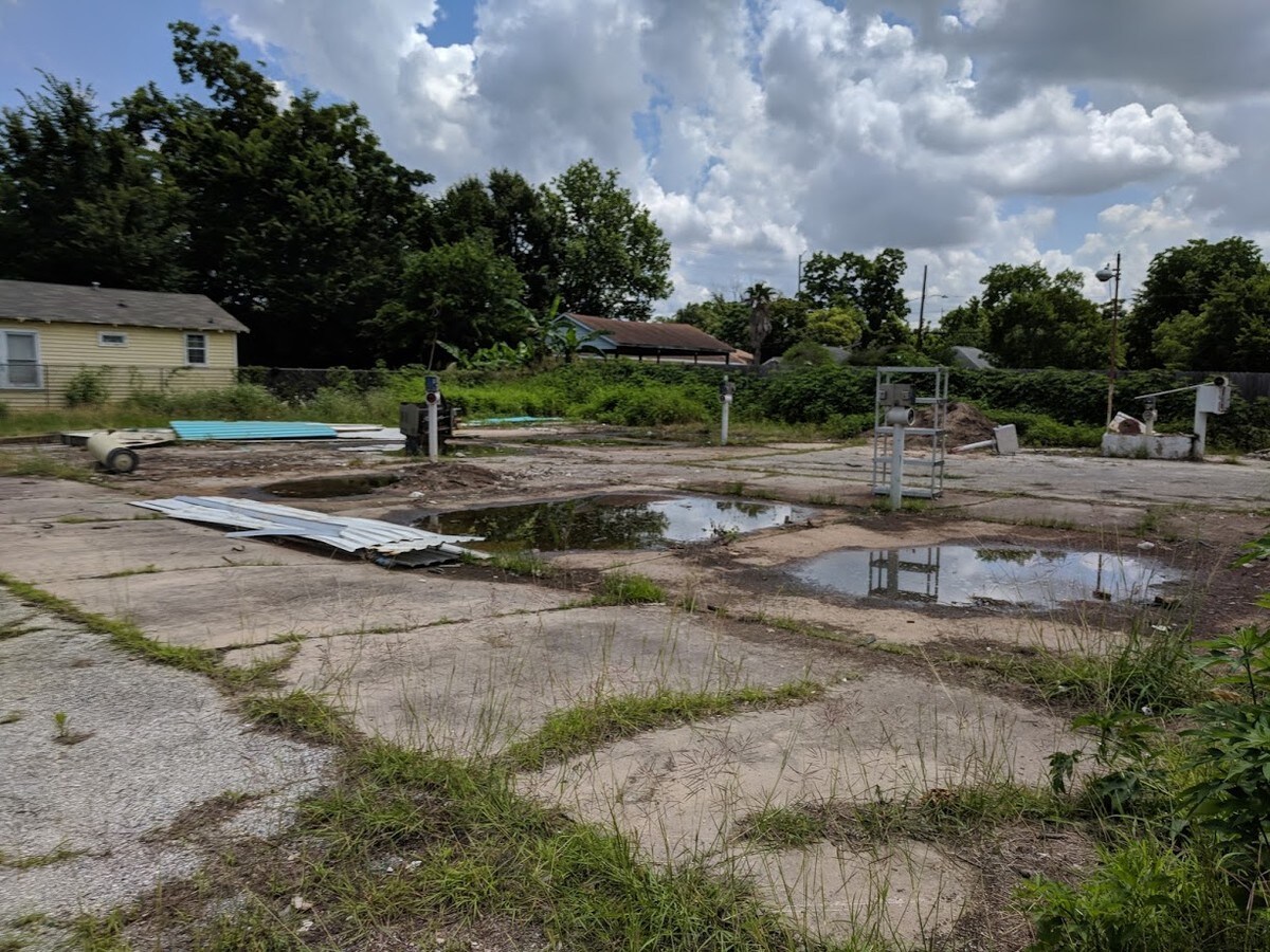 1503 Quitman St, Houston, TX 77009