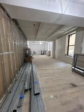 6 E 39th St, New York, NY for lease Interior Photo- Image 1 of 2