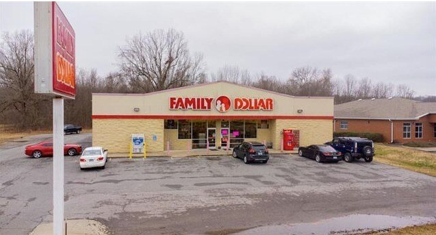 206 E 5th Ave, Calvert City, KY for sale - Primary Photo - Image 1 of 1